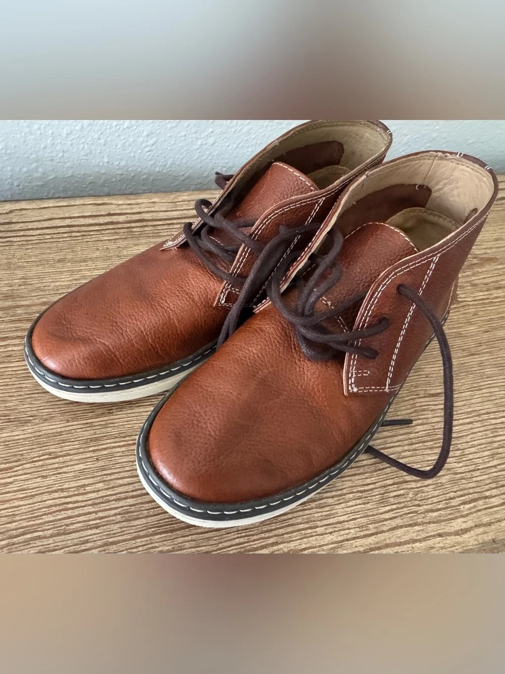 Boys 2.5 Johnston & Murphy brown leather McGuffey chukka boots shoes lace-up